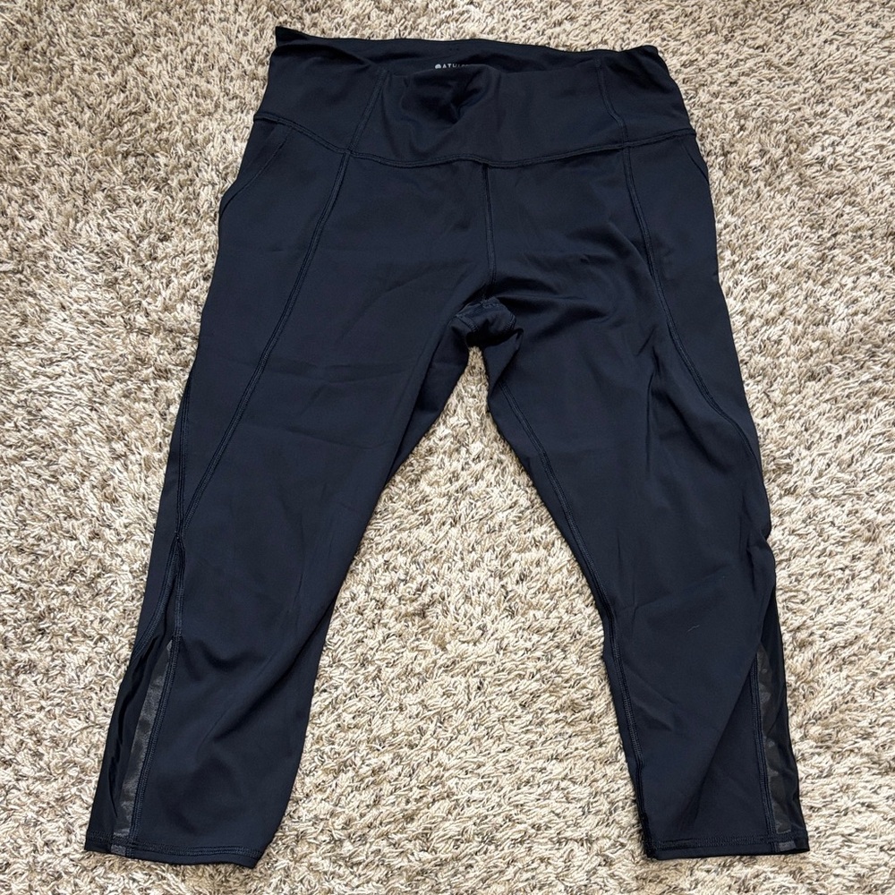 Athleta Lightning Capri